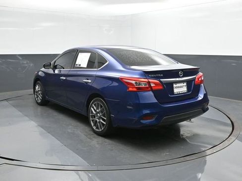 Used 2017 Nissan Sentra S w/ S Style Package image 5