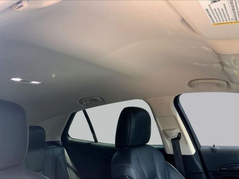 Used 2021 Buick Envision Essence w/ Sport Touring Package FWD image 14