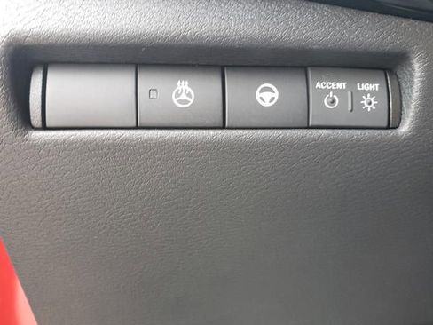 New 2026 Nissan Kicks SR w/ SR Premium Package image 21