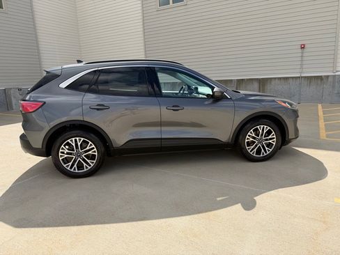 Used 2021 Ford Escape SEL image 8