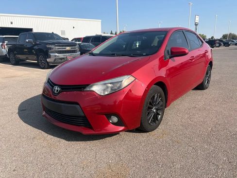 Used 2014 Toyota Corolla LE FWD image 1