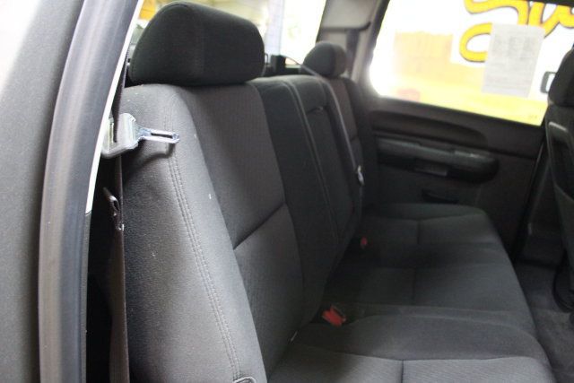 Used 2013 Chevrolet Silverado 2500 LT AWD/4WD image 9