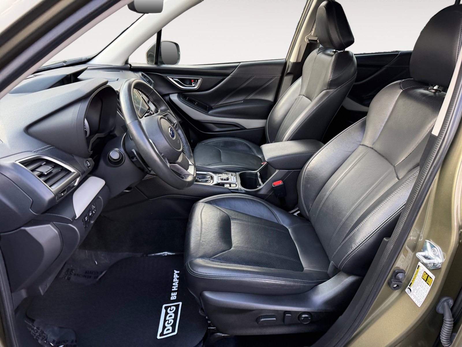 Certified 2023 Subaru Forester Limited AWD/4WD image 10