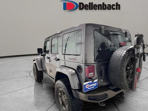Used 2016 Jeep Wrangler Unlimited Sahara AWD/4WD image 2