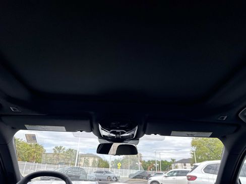 Used 2026 BMW 530i w/ Premium Package image 15