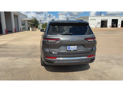 Used 2022 Jeep Grand Cherokee L Overland AWD/4WD image 7