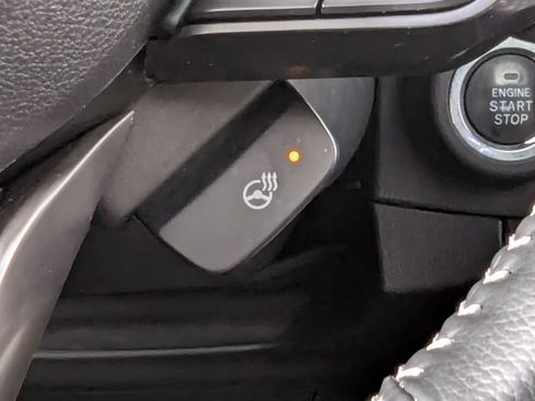 Used 2023 Subaru Forester Limited image 22