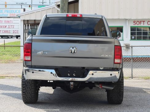 Used 2010 Dodge Ram 2500 Truck SLT w/ Big Horn Regional Pkg AWD/4WD image 7