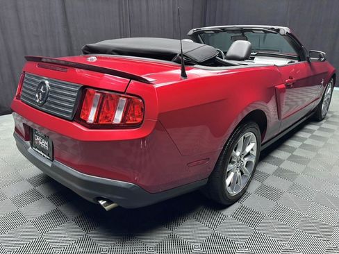 Used 2010 Ford Mustang Premium RWD image 11