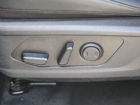 Certified 2025 Kia Sportage EX FWD image 22