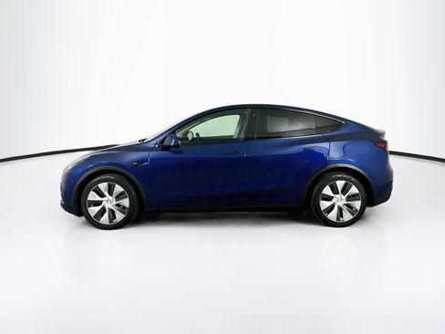 Used 2021 Tesla Model Y Long Range AWD/4WD image 4