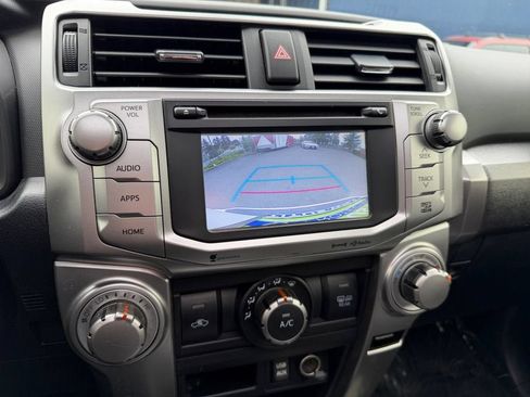 Used 2019 Toyota 4Runner SR5 Premium AWD/4WD image 17