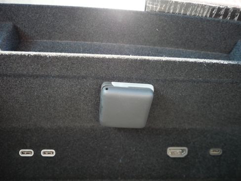 Used 2026 Cadillac Escalade IQ Luxury 1 w/ LPO, Floor Liner Package AWD/4WD image 26