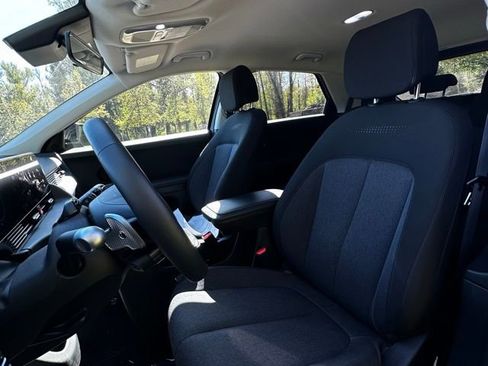 Certified 2025 Hyundai Ioniq 5 SE image 7
