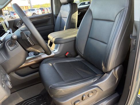 Certified 2026 Chevrolet Silverado 1500 LT Trail Boss w/ Safety Package AWD/4WD image 21