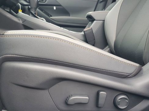 Used 2026 Subaru Crosstrek 2.5i Wilderness w/ Crosstrek Mirror Package image 7