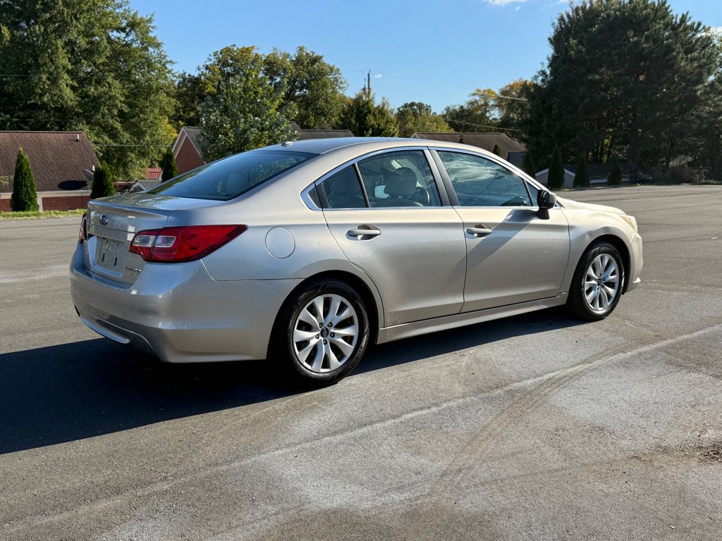 Used 2015 Subaru Legacy 2.5i Premium AWD/4WD image 5