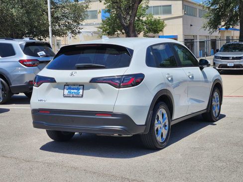 Used 2024 Honda HR-V LX image 6