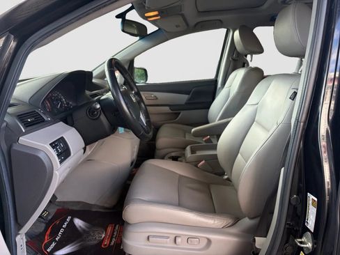 Used 2012 Honda Odyssey Touring Elite image 12