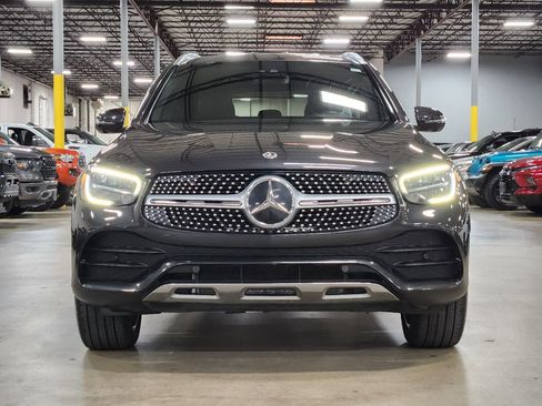 Used 2022 Mercedes-Benz GLC 300 4MATIC image 2