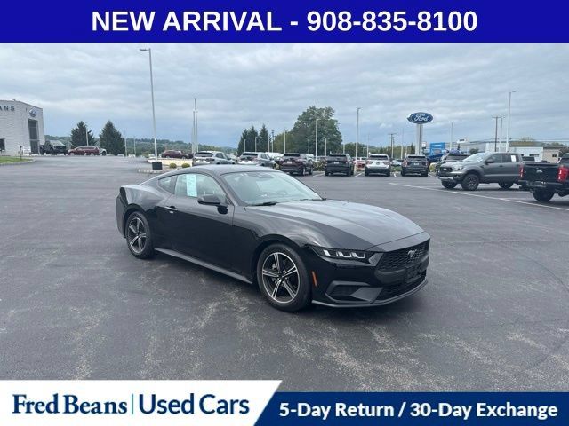 Certified 2024 Ford Mustang Coupe RWD image 1