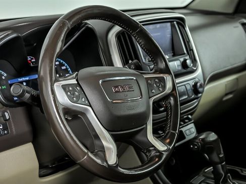 Used 2019 GMC Canyon SLT w/ Driver Alert Package RWD image 19