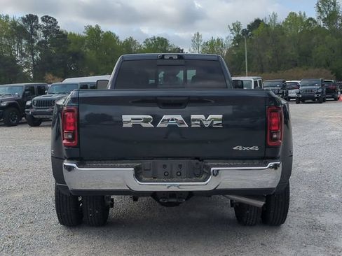 New 2026 RAM 3500 Tradesman AWD/4WD image 4