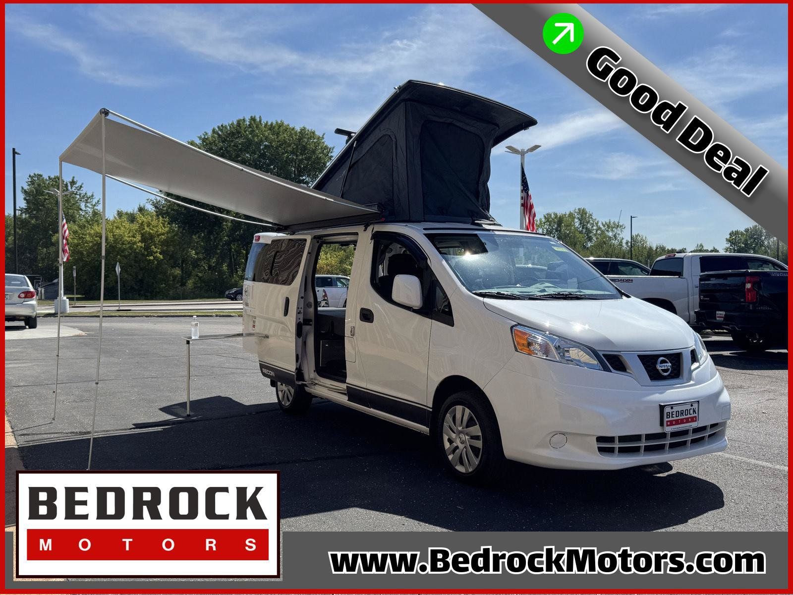 Used 2021 Nissan NV200 SV w/ Back Door Glass Package FWD image 1