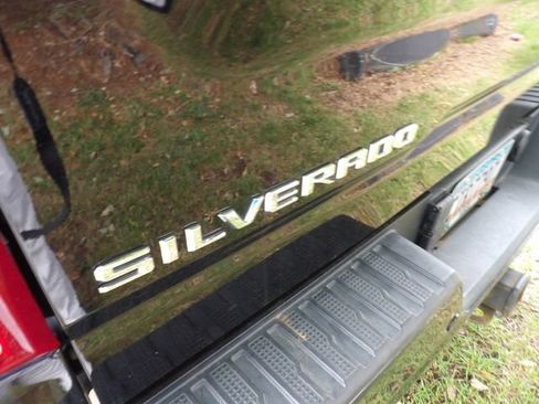 Used 2022 Chevrolet Silverado 3500 High Country w/ Safety Package II AWD/4WD image 16