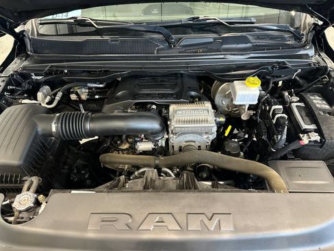 Used 2023 RAM 1500 Laramie AWD/4WD image 10