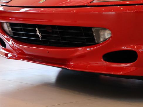 Used 1998 Ferrari 550 Maranello image 26