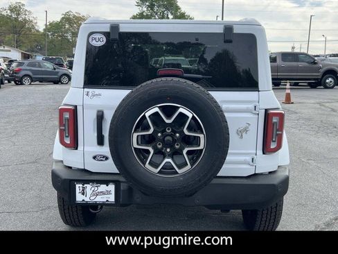 New 2026 Ford Bronco Outer Banks image 6