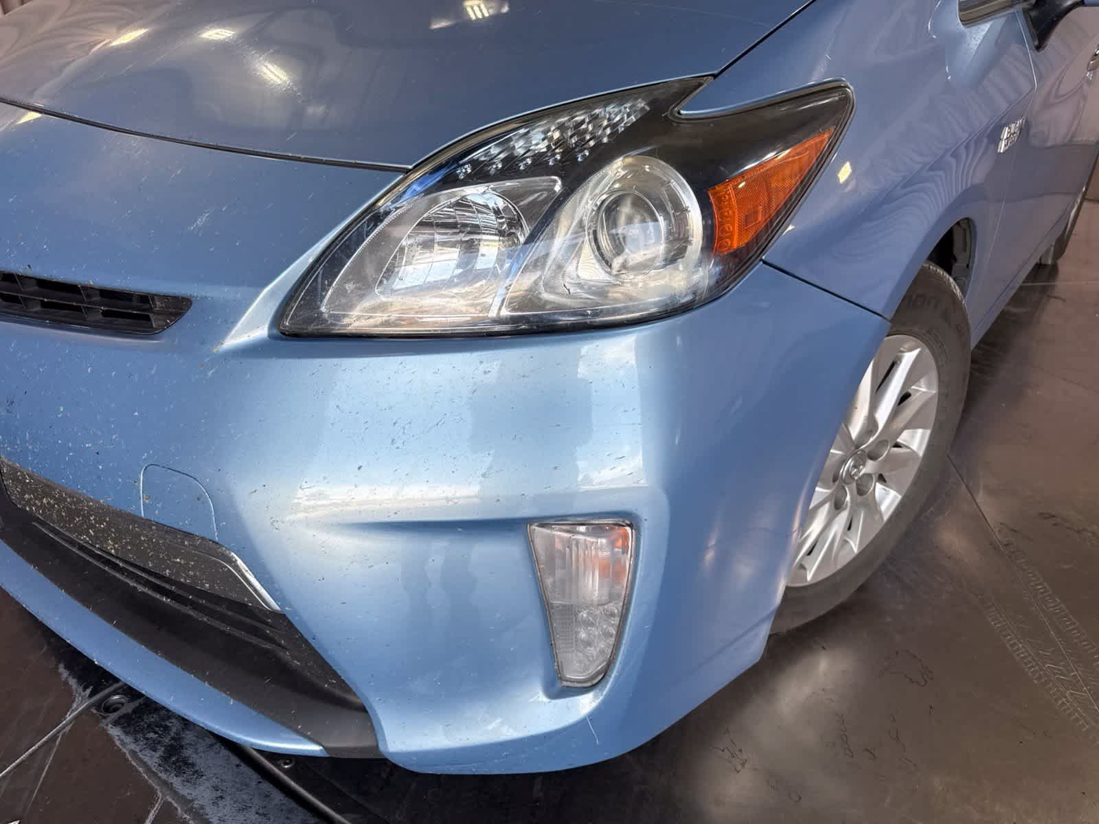Used 2015 Toyota Prius Prime Plug-In Hybrid FWD image 9