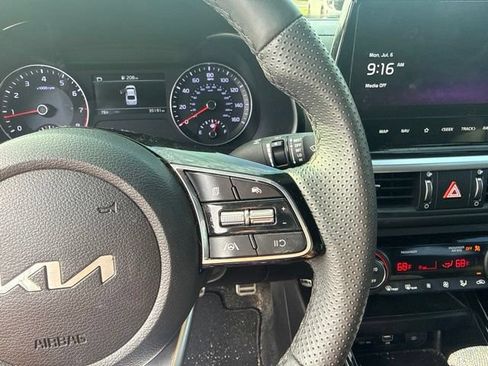 Used 2023 Kia Forte GT-Line FWD image 28