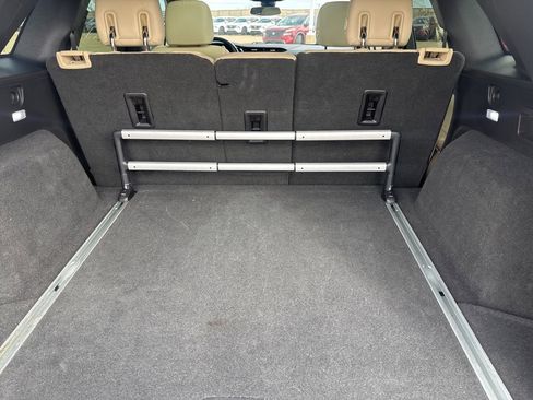 Used 2019 Cadillac XT5 Luxury w/ LPO, Radiant Package image 35