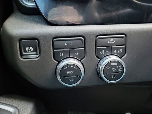 Used 2026 GMC Sierra 1500 Elevation AWD/4WD image 21