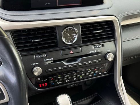 Certified 2021 Lexus RX 350 FWD w/ Accessory Package image 36
