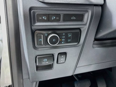 Used 2022 Ford F150 Lariat w/ Equipment Group 502A High AWD/4WD image 10