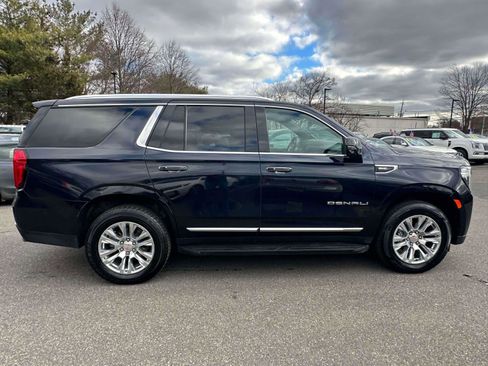 Used 2024 GMC Yukon Denali image 3