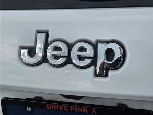 Used 2021 Jeep Grand Cherokee Summit image 11