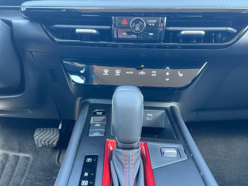 New 2026 Nissan Kicks SR w/ Cold Weather Package image 3