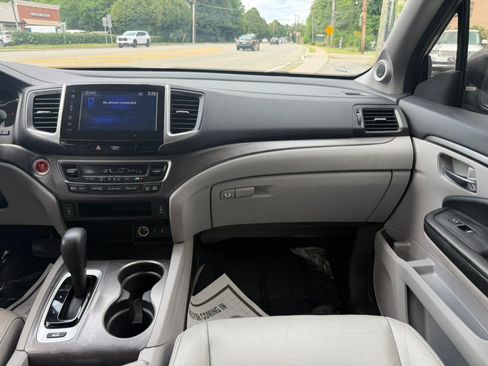 Used 2017 Honda Pilot EX-L image 22