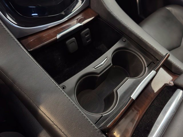 Used 2019 Cadillac Escalade Premium Luxury AWD/4WD image 22