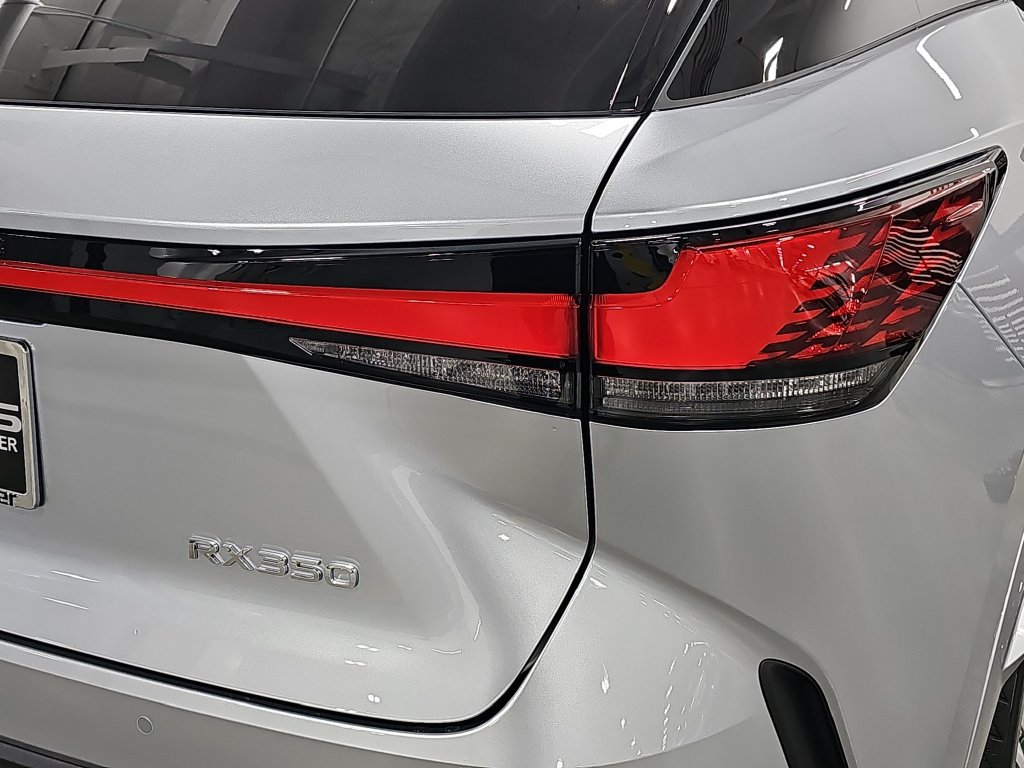 New 2026 Lexus RX 350 FWD image 32