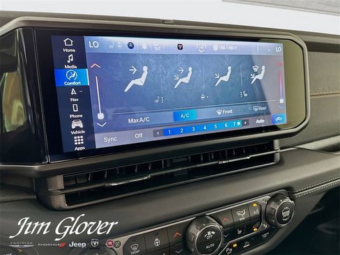 New 2025 Jeep Gladiator Mojave w/ Safety Group image 34