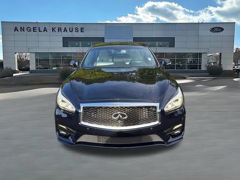 Used 2016 INFINITI Q70 3.7 w/ Sport Package AWD/4WD image 2