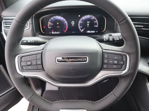 New 2026 Jeep Grand Wagoneer 4WD image 3