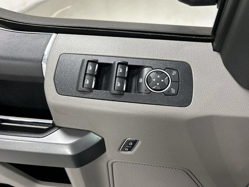Used 2019 Ford F150 XLT AWD/4WD image 11