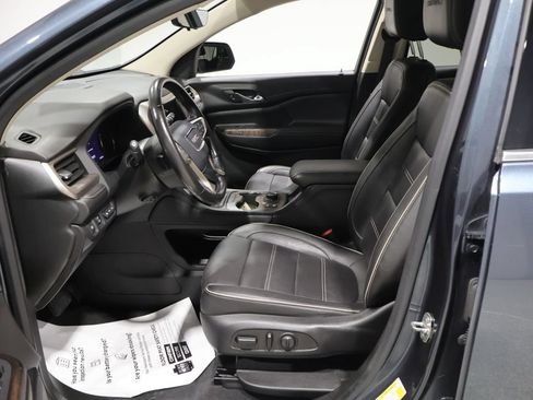 Used 2020 GMC Acadia Denali w/ Technology Package AWD/4WD image 11