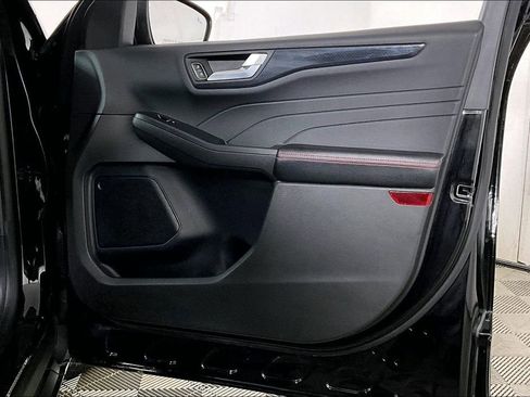 Used 2024 Ford Escape ST-Line image 23